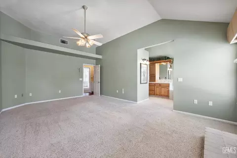 Bedroom - 2017 Renfro Rd, Bakersfield, CA 93314 photo 1 of 5