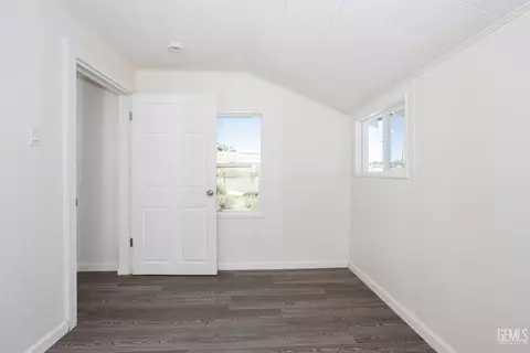 Bedroom - 113 Q St, Taft, CA 93268 photo 9 of 9