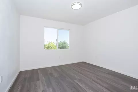 Bedroom - 113 Q St, Taft, CA 93268 photo 1 of 9