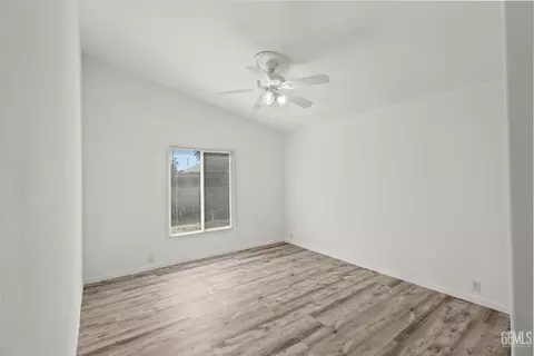 0 717 Iris St, Bakersfield, CA 93308 photo 15