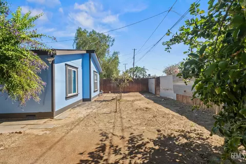 0 717 Iris St, Bakersfield, CA 93308 photo 28