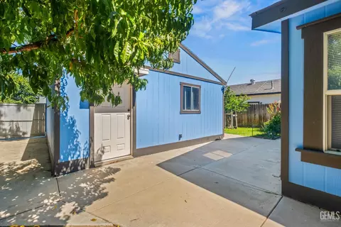 0 717 Iris St, Bakersfield, CA 93308 photo 24