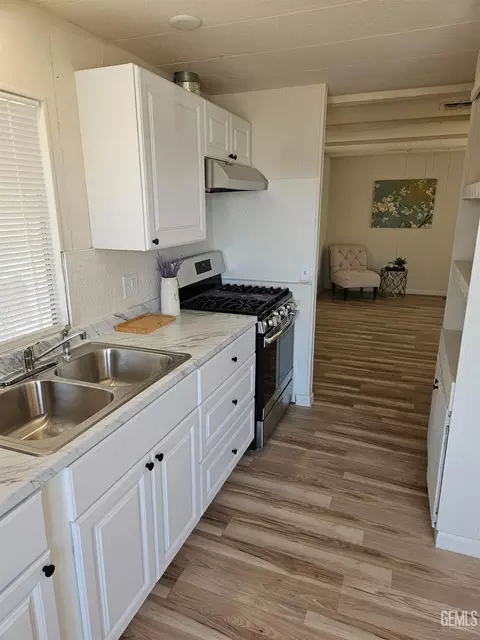 5000 Pierce Rd #16, Bakersfield, CA 93308 photo 11