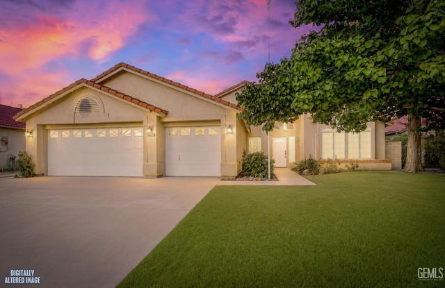 3504 Sweetbriar Way, Bakersfield, CA 93311