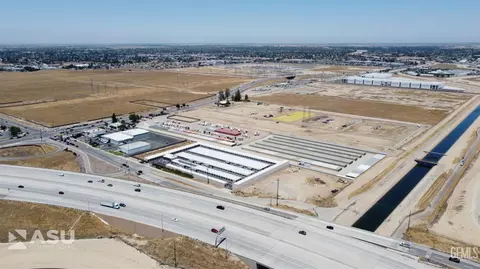 1850 Coffee Rd, Bakersfield, CA 93308 photo 7
