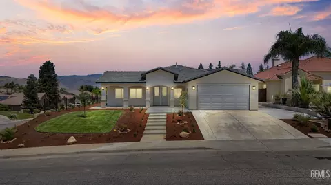 5205 Antares Ct, Bakersfield, CA 93306