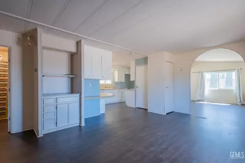 1195 Arabian Dr, Tehachapi, CA 93561 photo 9