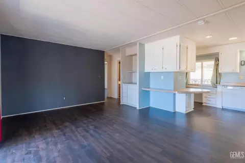 1195 Arabian Dr, Tehachapi, CA 93561 photo 8