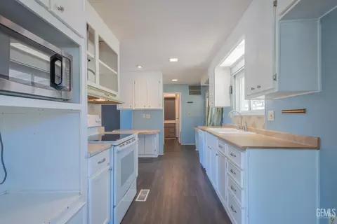 1195 Arabian Dr, Tehachapi, CA 93561 photo 11