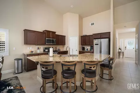 Other - 5401 Twinkle Ln, Bakersfield, CA 93313 photo 4 of 10
