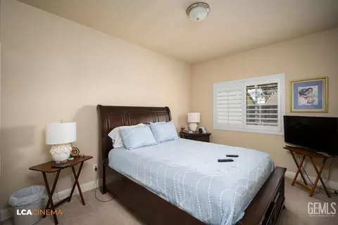 Bedroom - 5401 Twinkle Ln, Bakersfield, CA 93313 photo 3 of 3