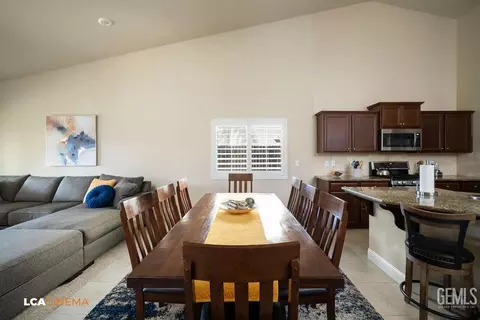 Dining - 5401 Twinkle Ln, Bakersfield, CA 93313 photo 1 of 1