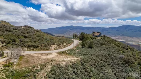 23491 El Rancho Dr, Tehachapi, CA 93561 photo 8