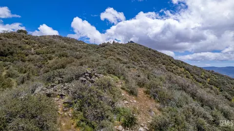 23491 El Rancho Dr, Tehachapi, CA 93561 photo 13