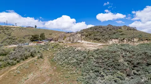 23491 El Rancho Dr, Tehachapi, CA 93561 photo 11