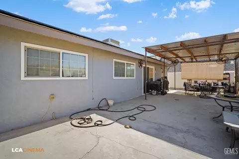 Other - 105 F St, Taft, CA 93268 photo 11 of 13
