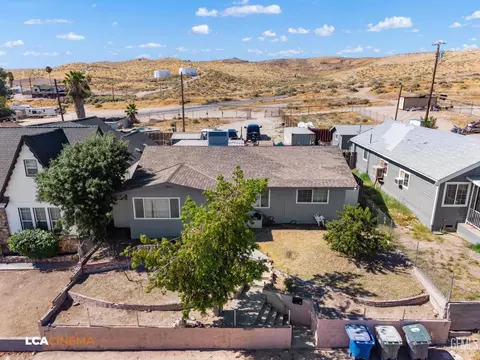 View/Area - 105 F St, Taft, CA 93268 photo 1 of 8