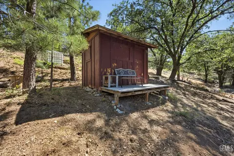 16901 Grindelwald Dr, Tehachapi, CA 93561 photo 7