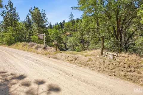 16901 Grindelwald Dr, Tehachapi, CA 93561 photo 19