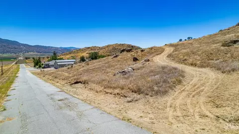 0 Caste Gate Dr, Tehachapi, CA 93561 photo 5