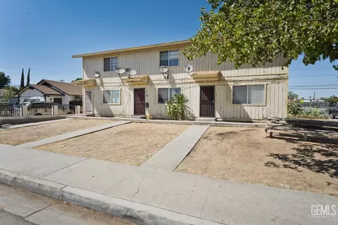 1528 Kentucky St, Bakersfield, CA 93305