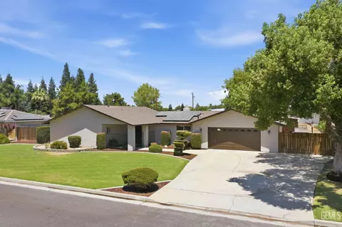 13038 Appaloosa Ave, Bakersfield, CA 93314