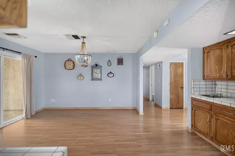 Other - 400 Sierra St, Taft, CA 93268 photo 4 of 5