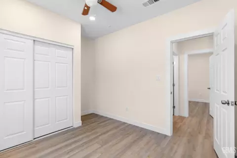 Bedroom - 22013 Mccarthy Dr, Tehachapi, CA 93561 photo 3 of 6