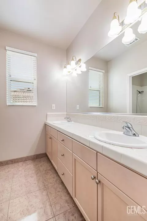 4683 N Arrow Ridge Way, Clovis, CA 93619 photo 41
