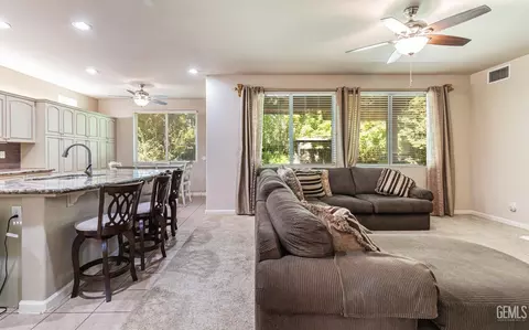 4683 N Arrow Ridge Way, Clovis, CA 93619 photo 11