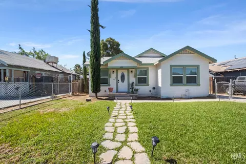 419 Ray St, Bakersfield, CA 93308