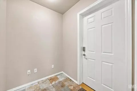 Entry Way - 21276 White Pine Dr #53, Tehachapi, CA 93561 photo 1 of 1