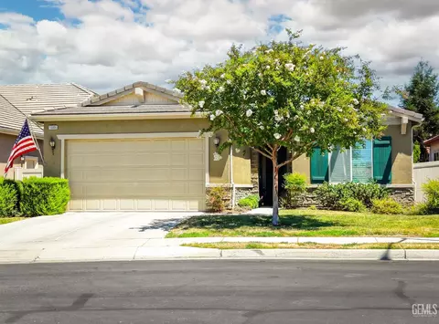 10006 Besancon Way, Bakersfield, CA 93306