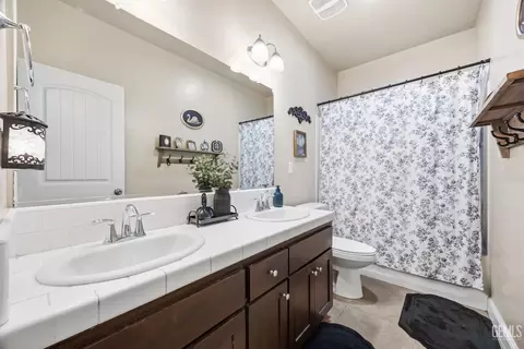 Other - 9508 Wareham Dr, Bakersfield, CA 93313 photo 6 of 7