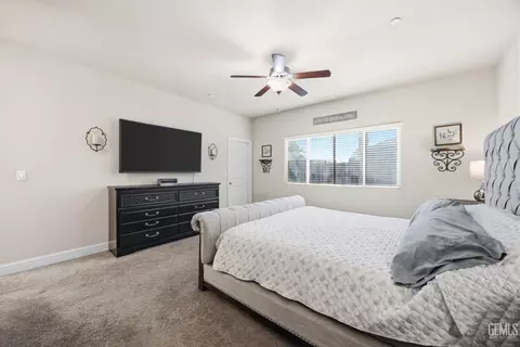 Bedroom - 9508 Wareham Dr, Bakersfield, CA 93313 photo 1 of 5