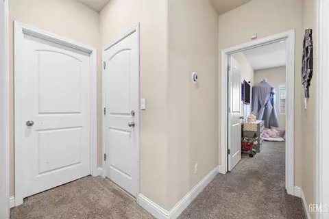 Entry Way - 9508 Wareham Dr, Bakersfield, CA 93313 photo 3 of 3