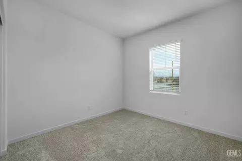 5128 Beaverhead Ave, Bakersfield, CA 93306 photo 10