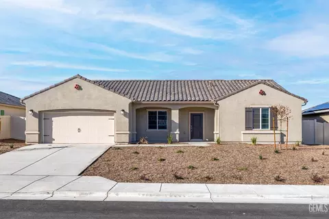 5122 Ivory Gull, Bakersfield, CA 93306