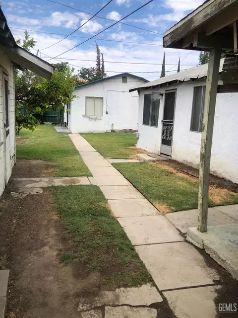 1241 E St, Wasco, CA 93280 photo 22