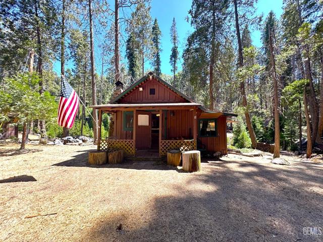 18 White River Rd, Cal Hot Springs, CA 93207