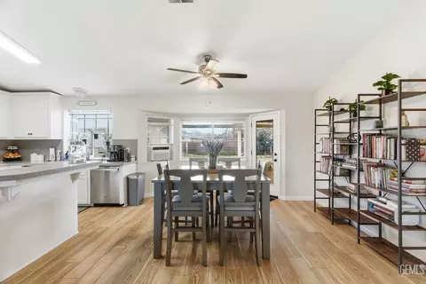 21461 Silver Dr, Tehachapi, CA 93561 photo 17