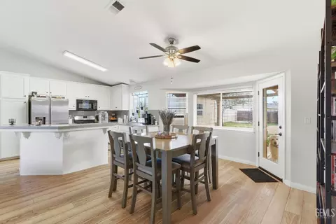 21461 Silver Dr, Tehachapi, CA 93561 photo 18