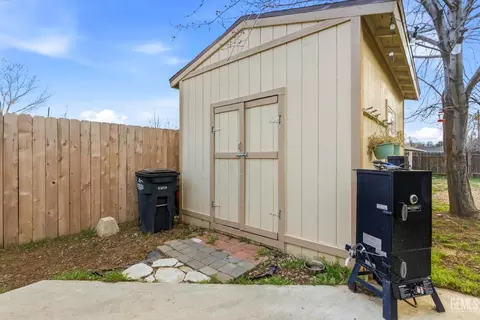 21461 Silver Dr, Tehachapi, CA 93561 photo 40
