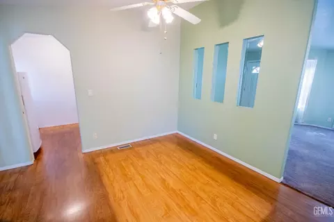 Living - 182 Sousa Ln, Bakersfield, CA 93308 photo 3 of 3