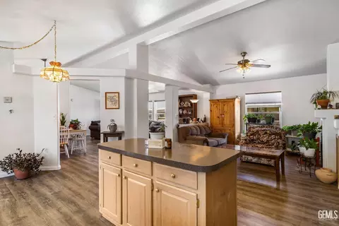 600 S Dennison Rd #65, Tehachapi, CA 93561 photo 9