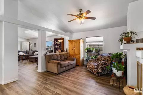 600 S Dennison Rd #65, Tehachapi, CA 93561 photo 11