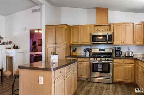 600 S Dennison Rd #65, Tehachapi, CA 93561 photo 8