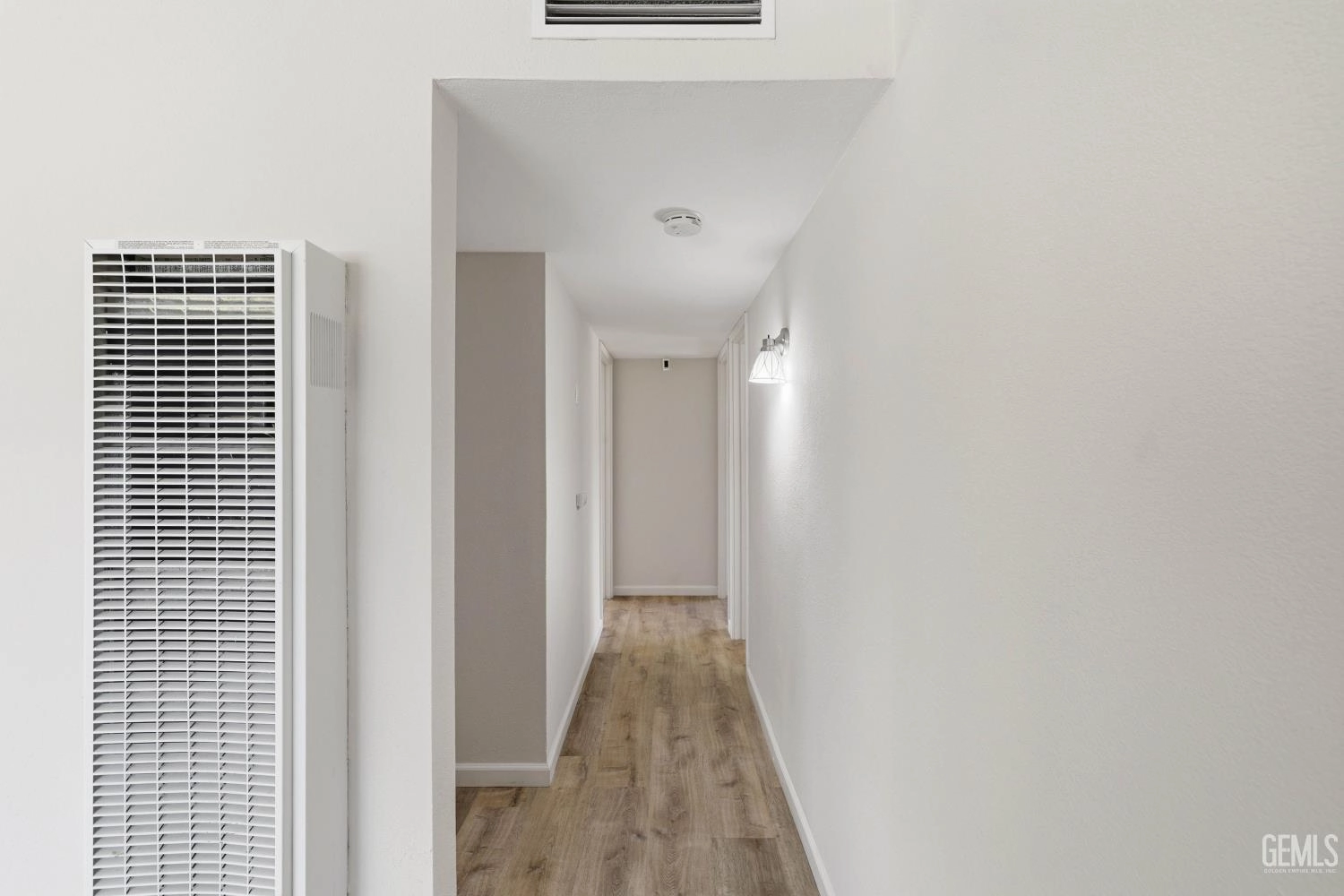 Entry Way - 15836 Rexroth St, Mojave, CA 93501 photo 1 of 2