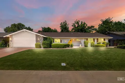 2513 Elm St, Bakersfield, CA 93301