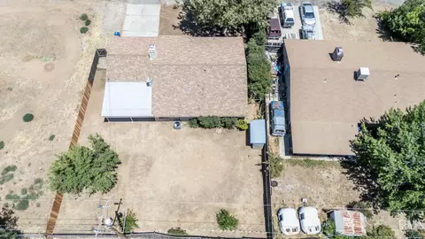 View/Area - 21161 Santa Barbara Dr, Tehachapi, CA 93561 photo 2 of 9